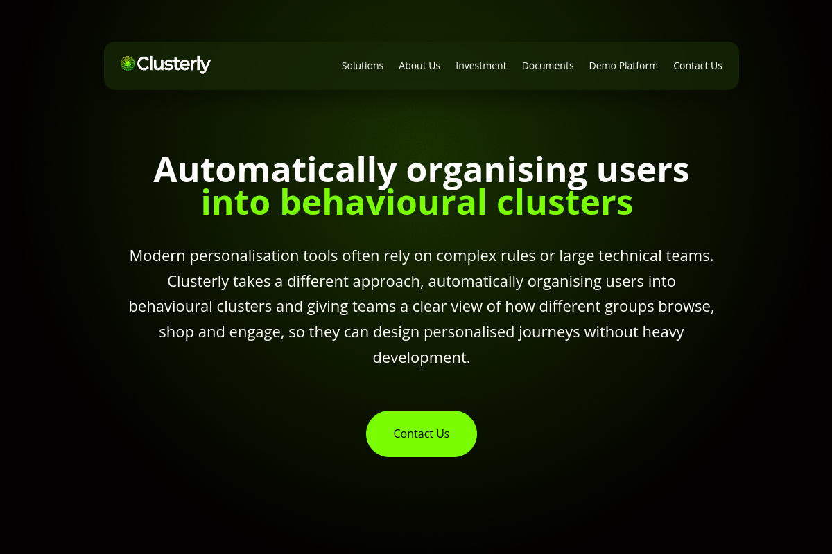 Screenshot of the Clusterly website